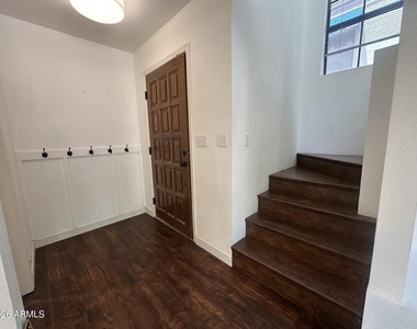 8840 S 51st Street - Photo Thumbnail 9