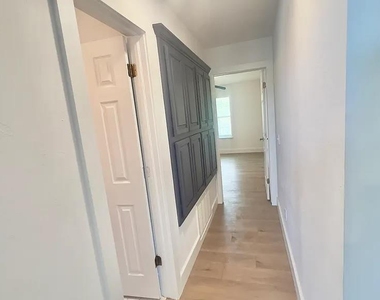 1121 Charlton Road - Photo Thumbnail 2
