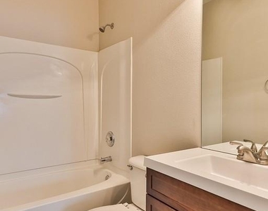 8946 Chalkstone Road - Photo Thumbnail 18