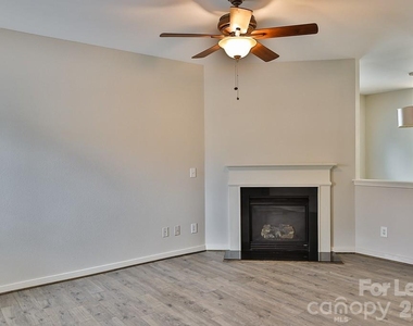 8946 Chalkstone Road - Photo Thumbnail 12