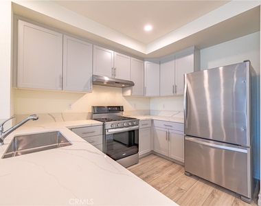 140 New Ave - Photo Thumbnail 16