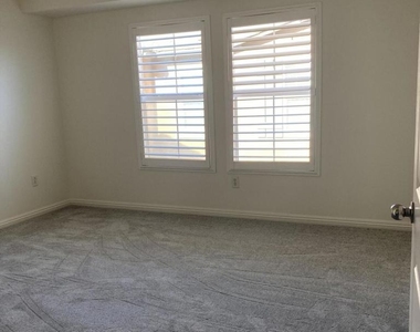 3630 Dunkirk Drive - Photo Thumbnail 16