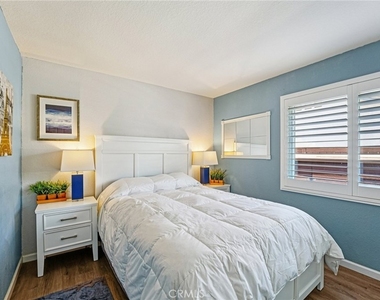 15120 Ironwood Street - Photo Thumbnail 9