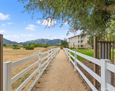 31239 Taylor Lane - Photo Thumbnail 29
