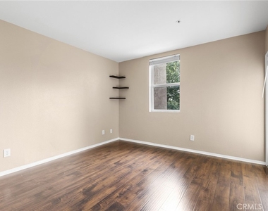 31239 Taylor Lane - Photo Thumbnail 18