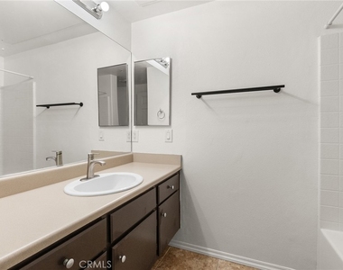 31239 Taylor Lane - Photo Thumbnail 17