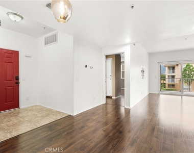 31239 Taylor Lane - Photo Thumbnail 9