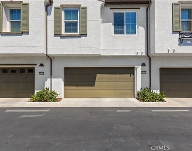 30356 Skytown Way - Photo Thumbnail 2