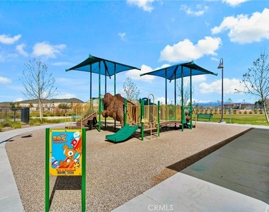 30356 Skytown Way - Photo Thumbnail 37
