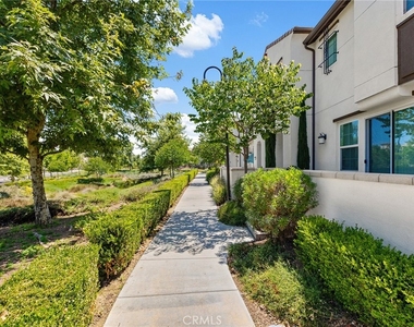 30356 Skytown Way - Photo Thumbnail 4