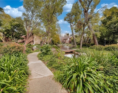 7101 Farralone Avenue - Photo Thumbnail 40
