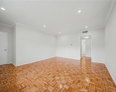 6342 Morse - Photo Thumbnail 7