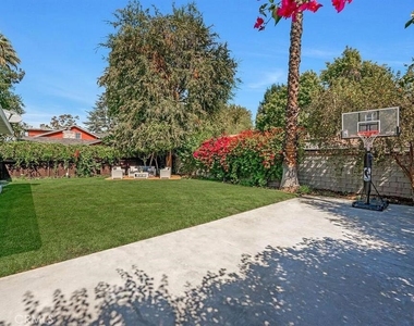 5628 Ponce Avenue - Photo Thumbnail 35