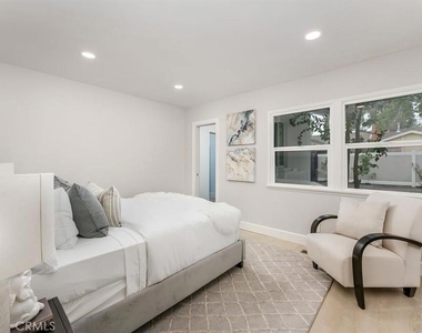 5628 Ponce Avenue - Photo Thumbnail 22