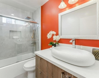 5628 Ponce Avenue - Photo Thumbnail 25