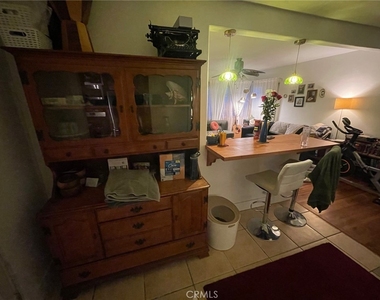 326 W Oliver Street - Photo Thumbnail 11