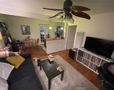 326 W Oliver Street - Photo Thumbnail 12