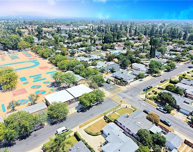 6900 Oso Avenue - Photo Thumbnail 24