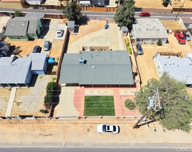 1143 Elizabeth Lake - Photo Thumbnail 44