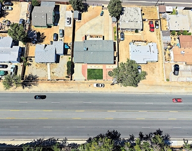 1143 Elizabeth Lake - Photo Thumbnail 10