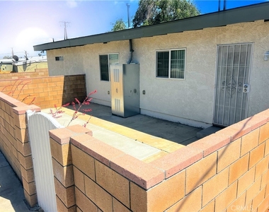 1143 Elizabeth Lake - Photo Thumbnail 36
