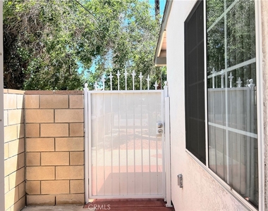 1143 Elizabeth Lake - Photo Thumbnail 42