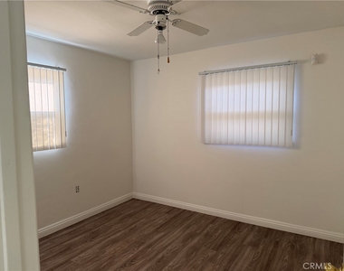 20743 Elaine Avenue - Photo Thumbnail 5