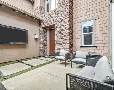 28163 Anvil Court - Photo Thumbnail 3