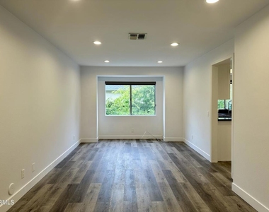 1454 E Orange Grove Boulevard - Photo Thumbnail 6