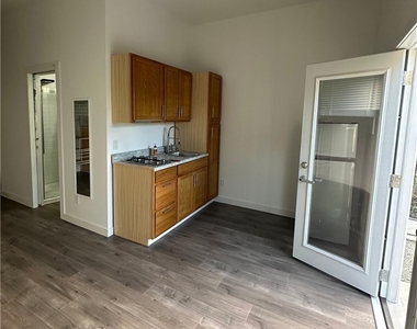 3 Rockrose Way - Photo Thumbnail 7