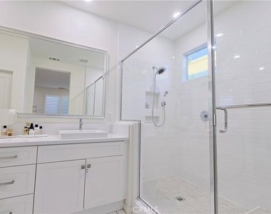 107 Terrapin - Photo Thumbnail 22