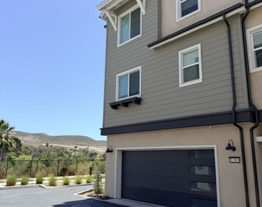 32083 Paseo Vibrantre - Photo Thumbnail 3