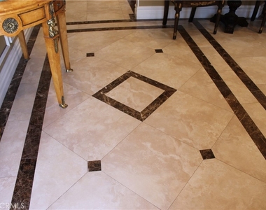 16 Salerno - Photo Thumbnail 3