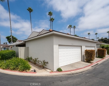 8115 Woolburn Drive - Photo Thumbnail 18