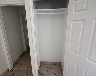 174 Magnolia Avenue - Photo Thumbnail 9