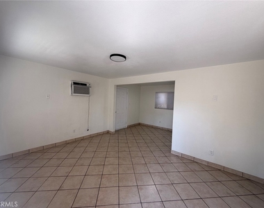 174 Magnolia Avenue - Photo Thumbnail 17
