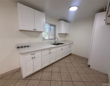 174 Magnolia Avenue - Photo Thumbnail 7