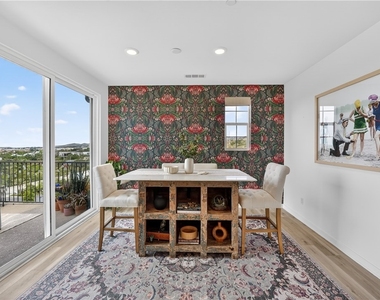 415 Besalu Terrace - Photo Thumbnail 14