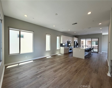 52 Ebb Tide Cir - Photo Thumbnail 14