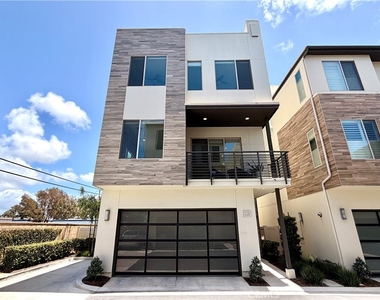 52 Ebb Tide Cir - Photo Thumbnail 2