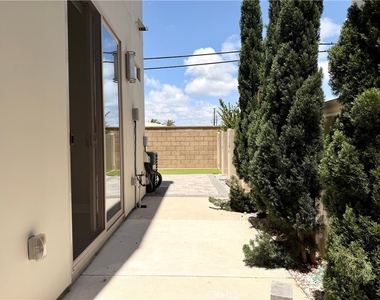 52 Ebb Tide Cir - Photo Thumbnail 5