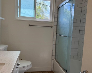 1739 E Appleton St - Photo Thumbnail 6