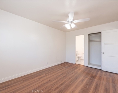 8002 San Luis - Photo Thumbnail 13