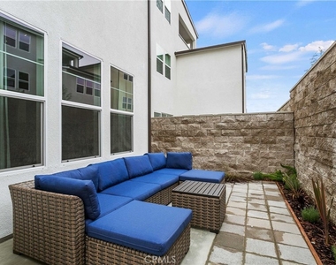 181 Pin Lane - Photo Thumbnail 23