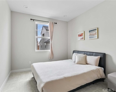 181 Pin Lane - Photo Thumbnail 13