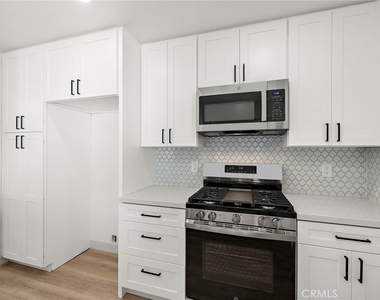 22311 Caminito Arroyo Seco - Photo Thumbnail 12