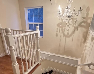 7610 Miller Avenue - Photo Thumbnail 16