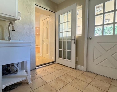 7610 Miller Avenue - Photo Thumbnail 11