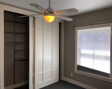 245 Emerson Street - Photo Thumbnail 10