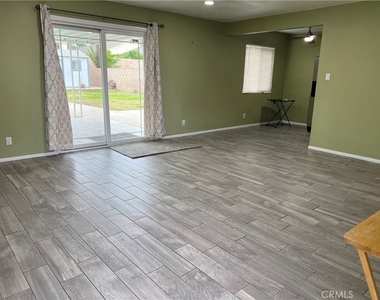 722 Forest Park Drive - Photo Thumbnail 5